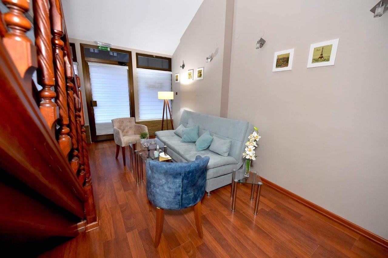 Apartman Royal Gornji Milanovac Ngoại thất bức ảnh